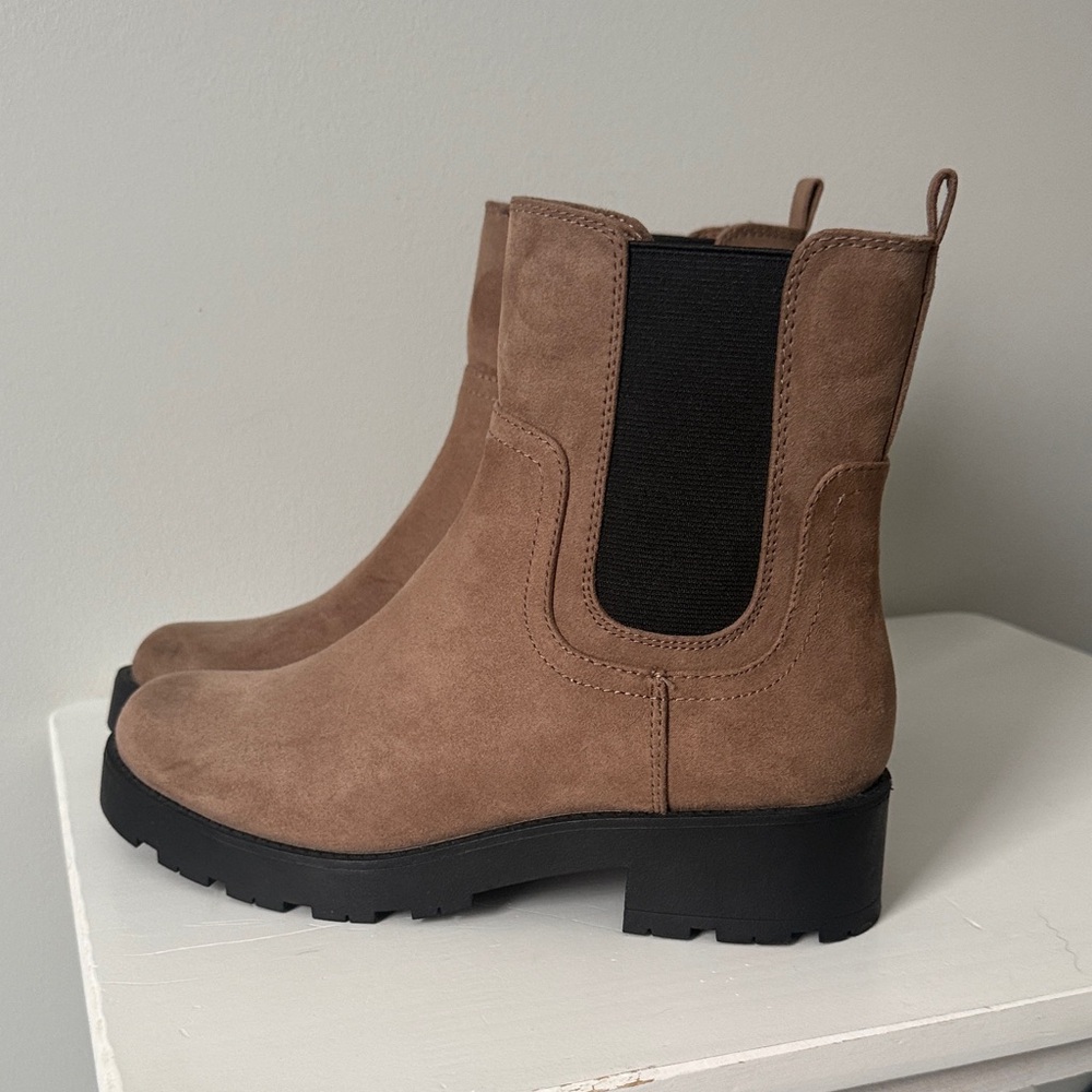 Old Navy Brown Ankle Booties